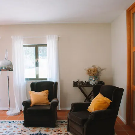 Just Like - Casa De Cimo De Villa