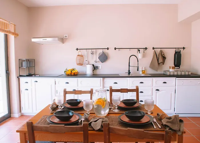 Just Like - Casa De Cimo De